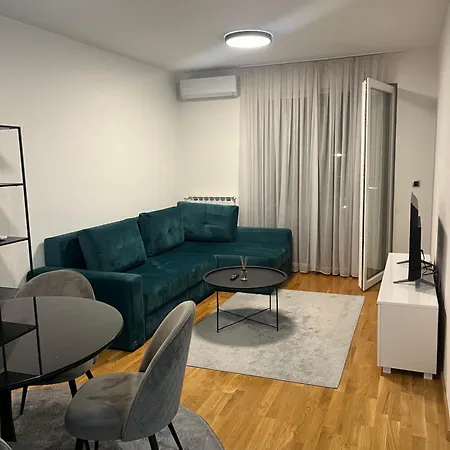 Apartman Bulevar Apartament